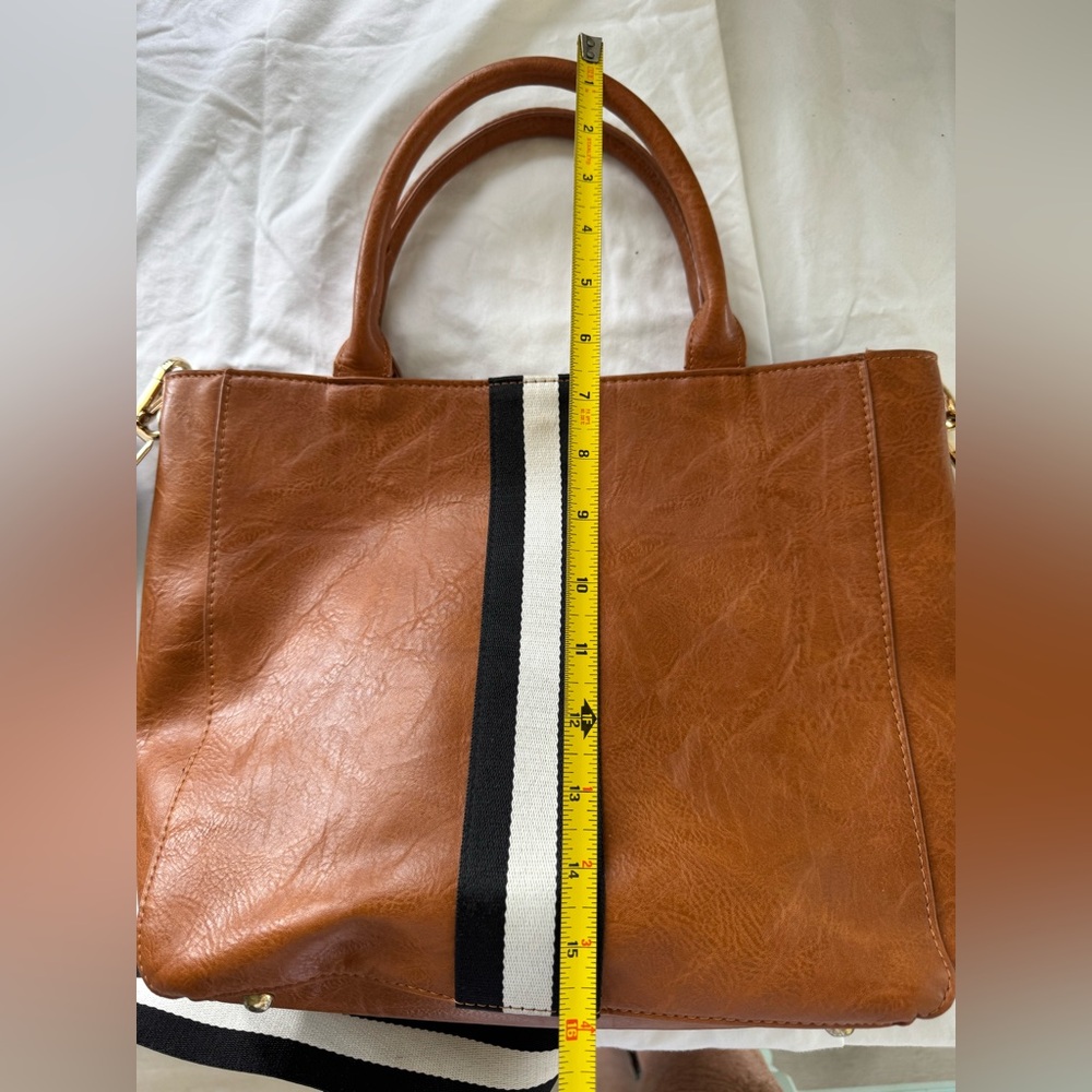 Social Threads x Motherchic Camel Stripe Tote Bag Convertible Crossbody Satchel - Picture 8 of 16